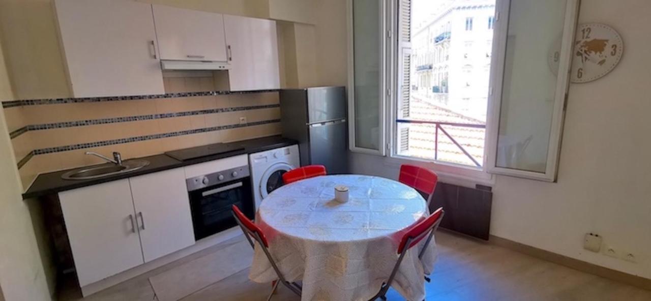 En Plein Coeur De Nice 100% Unique Et Position Appartement Buitenkant foto